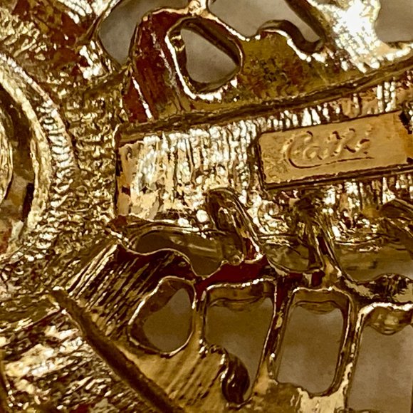 VINTAGE SIGNED CATHE BROOCH/PENDANT AND EARRINGS SET - Picture 9 of 9